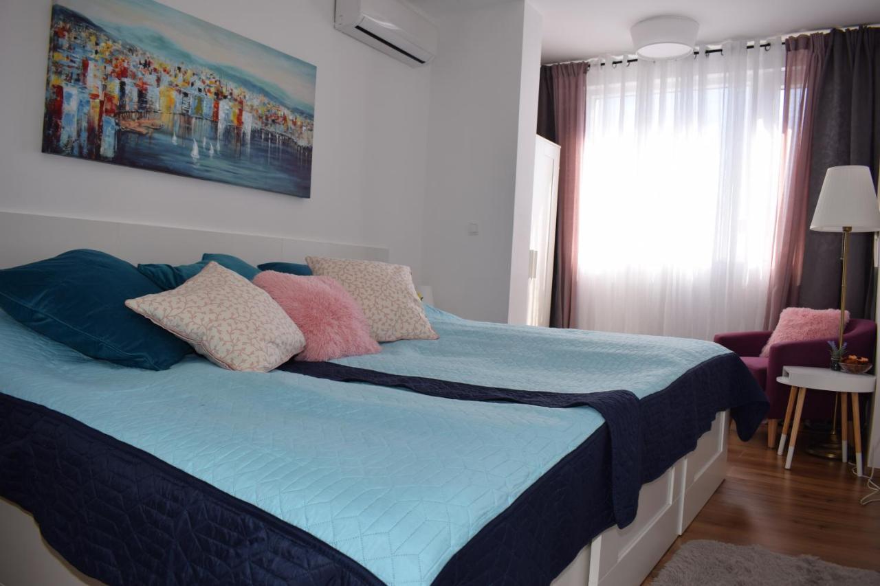 Apartment Trixi Pula Exterior photo